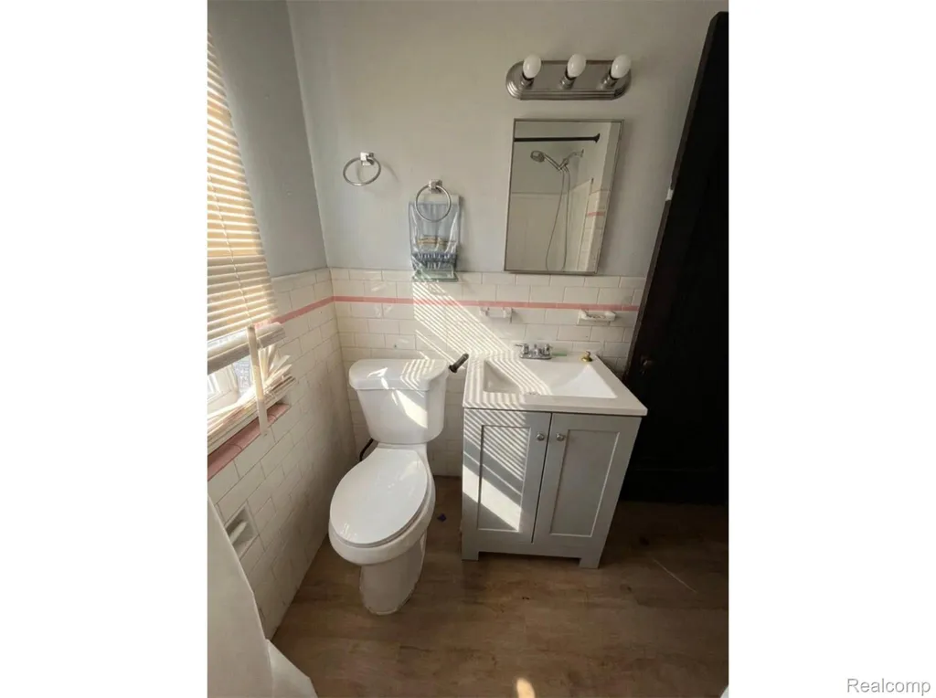 17335 Birwood Street Detroit City MI 48221