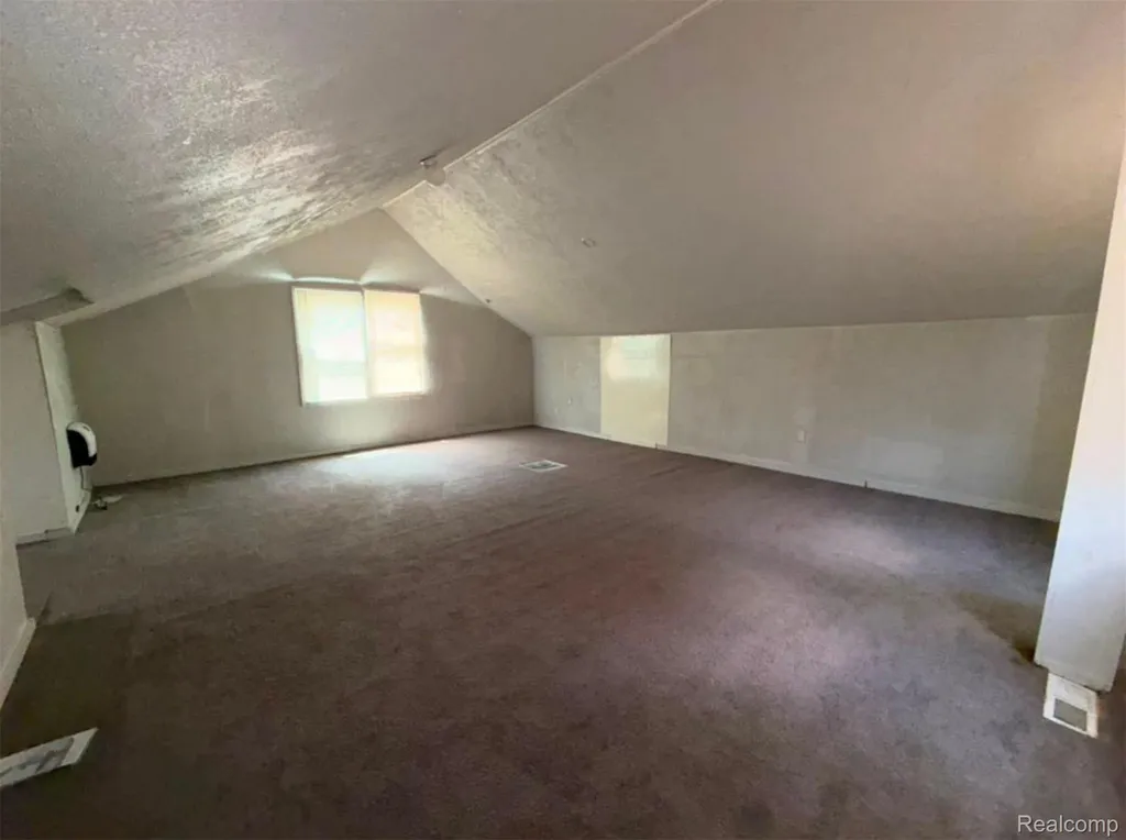 17335 Birwood Street Detroit City MI 48221