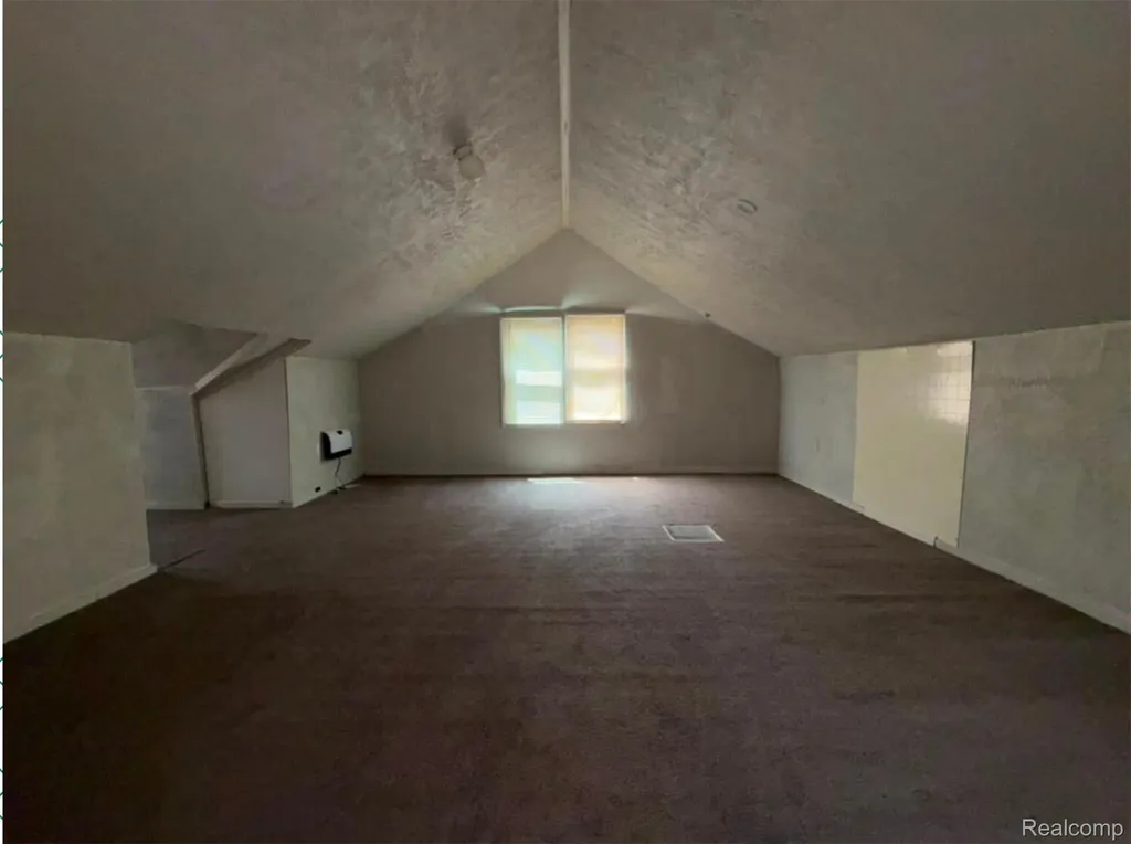 17335 Birwood Street Detroit City MI 48221