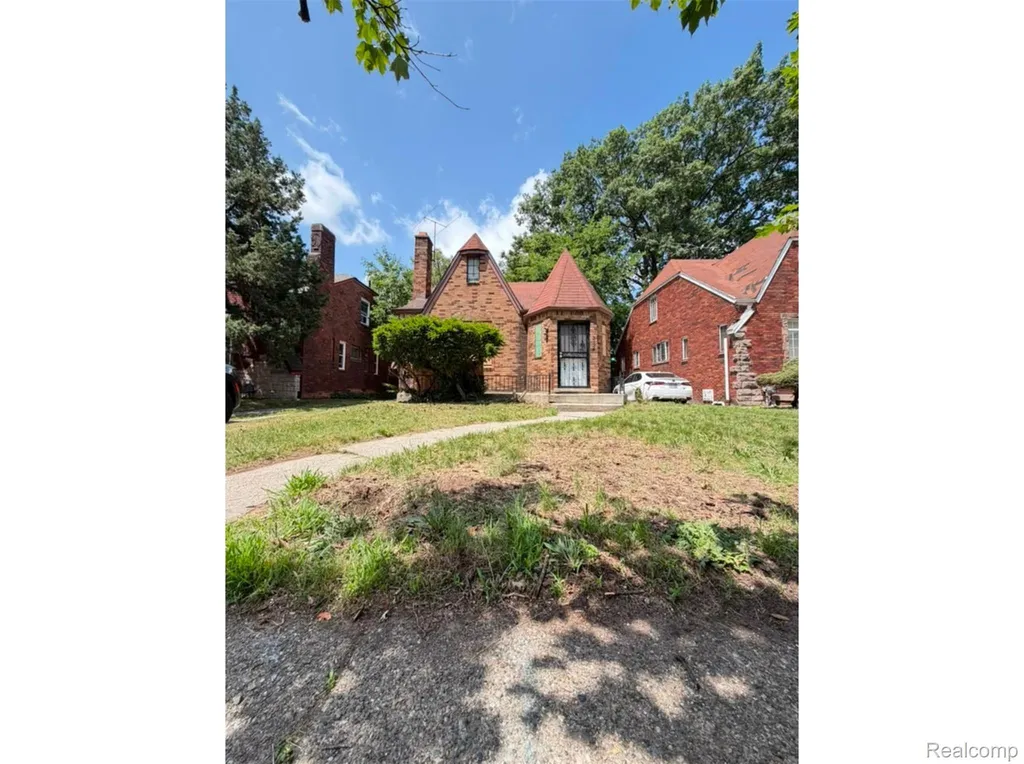 17335 Birwood Street Detroit City MI 48221
