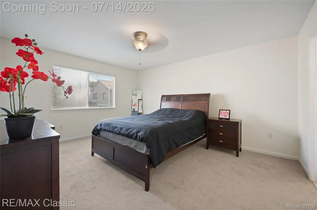 29790 Palmer Court Farmington Hills City MI 48336
