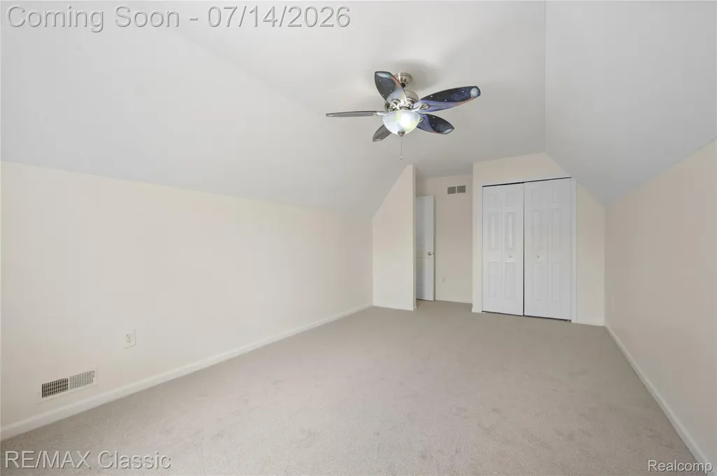 29790 Palmer Court Farmington Hills City MI 48336