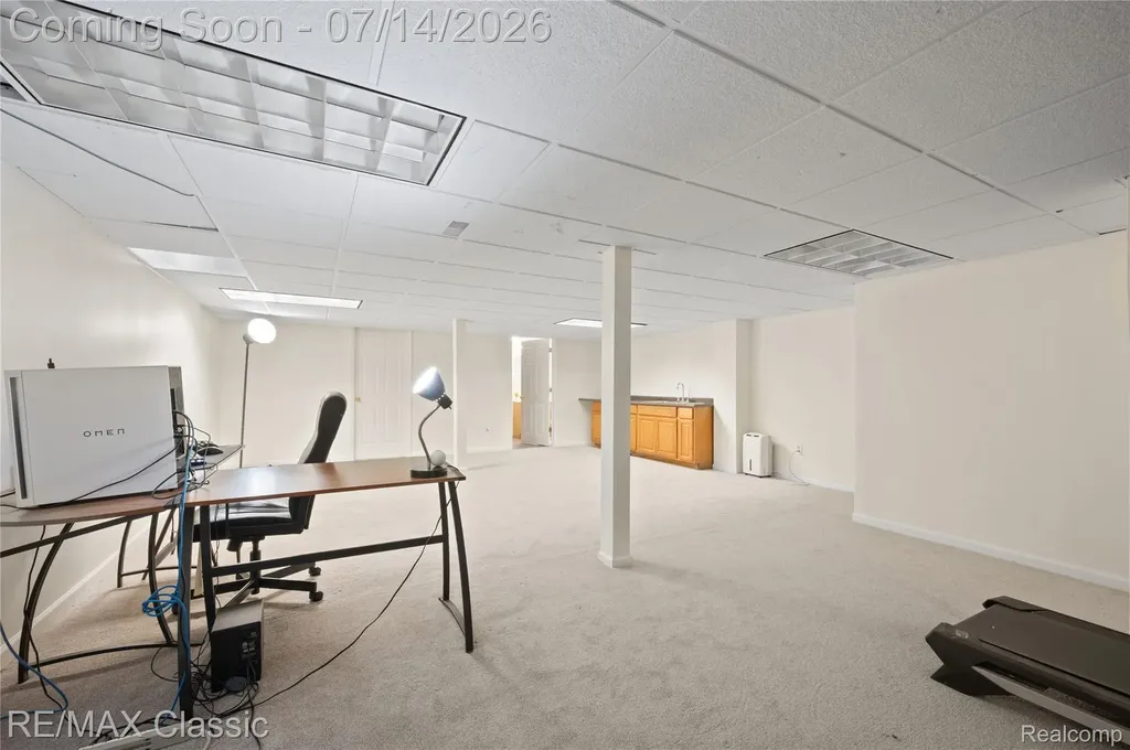 29790 Palmer Court Farmington Hills City MI 48336