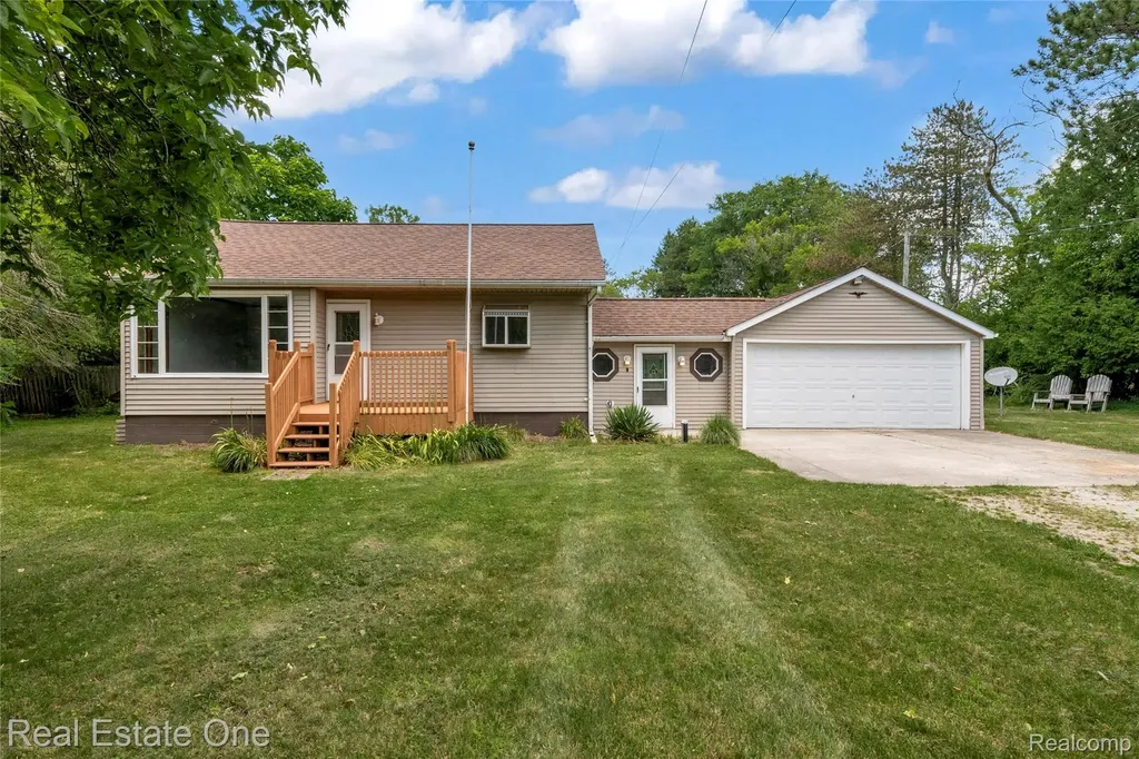 6710 Griswold Road Kimball Township MI 48074