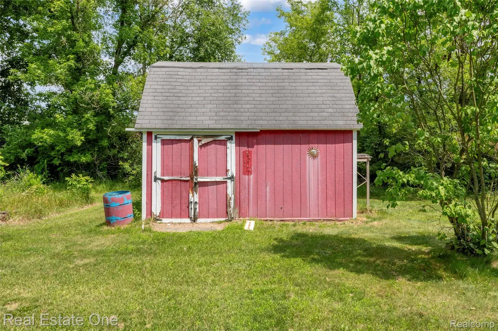 6710 Griswold Road Kimball Township MI 48074