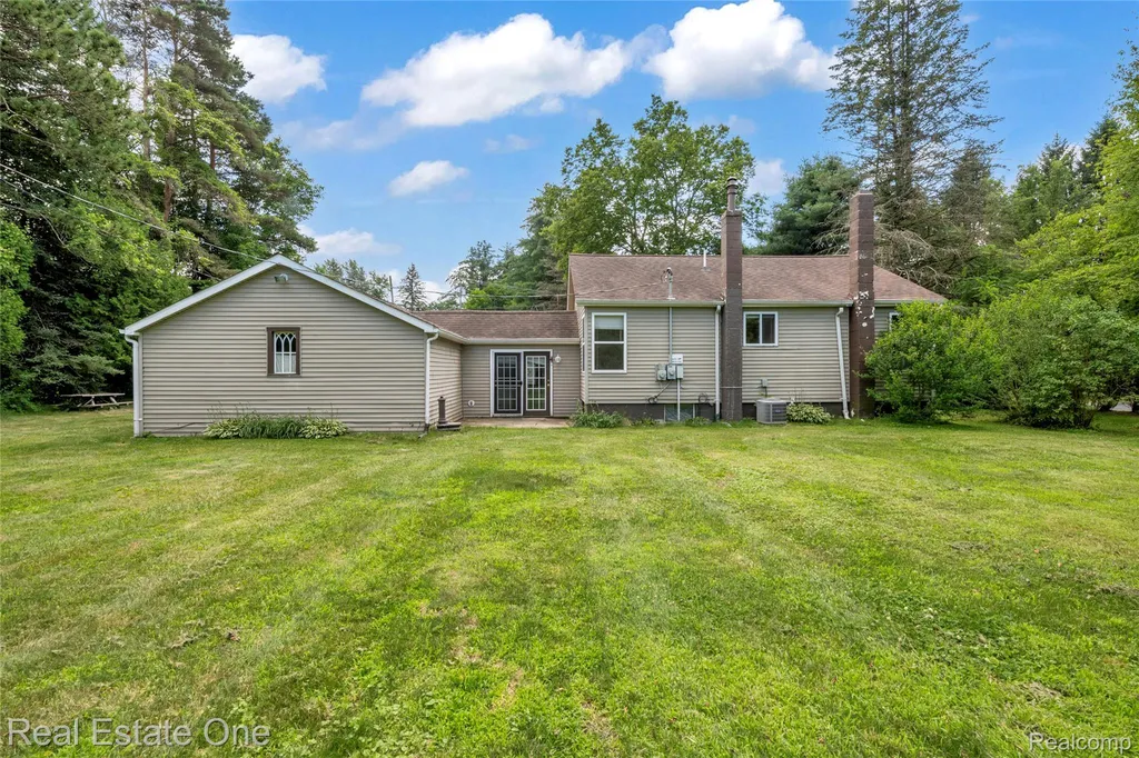 6710 Griswold Road Kimball Township MI 48074