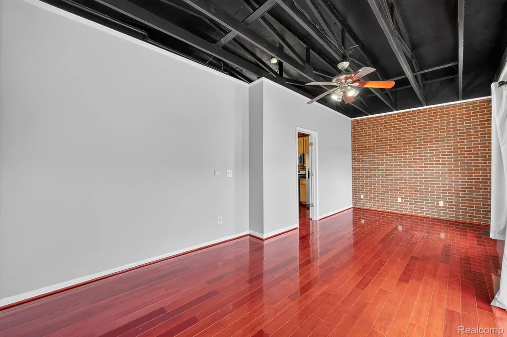 22 Pallister Street Detroit City MI 48202
