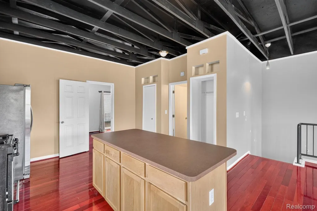 22 Pallister Street Detroit City MI 48202