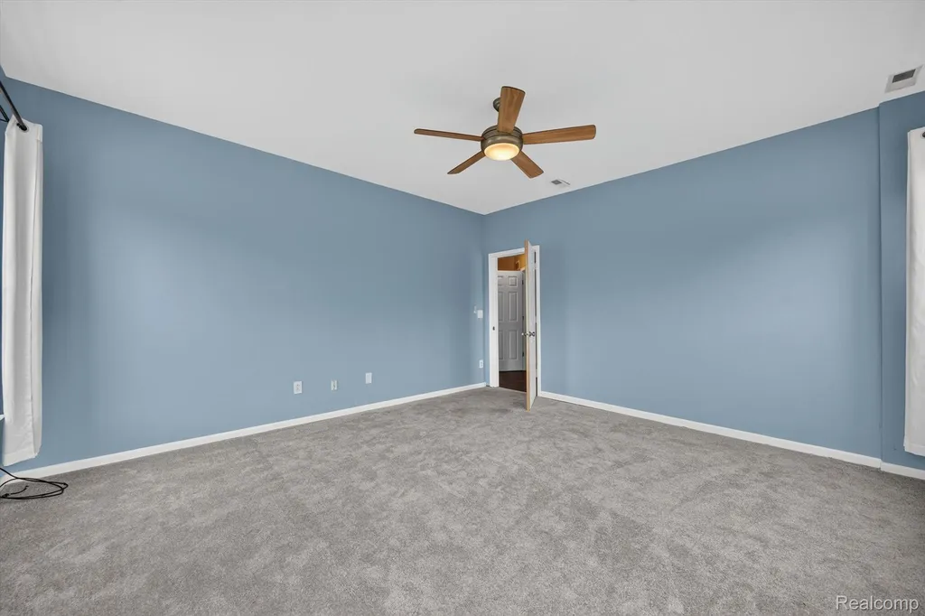 22 Pallister Street Detroit City MI 48202