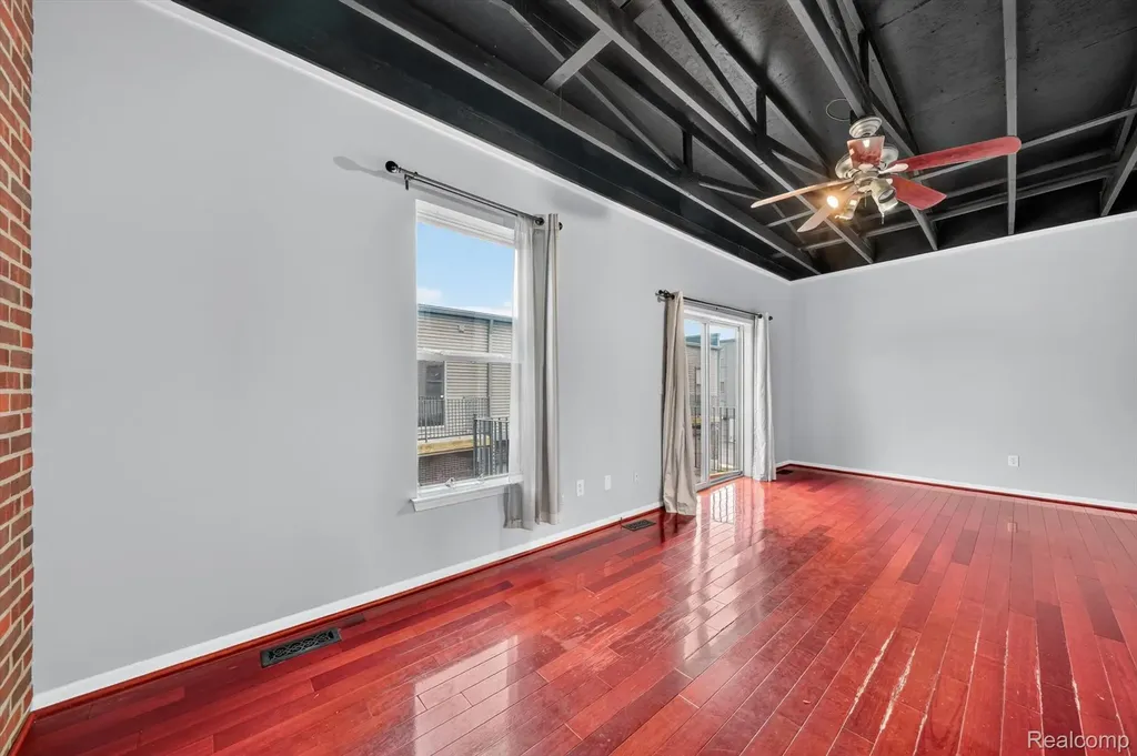 22 Pallister Street Detroit City MI 48202