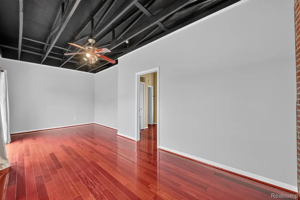22 Pallister Street Detroit City MI 48202