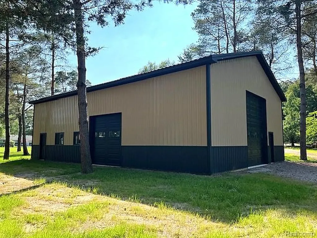 20285 29 Mile Road Ray Township MI 48096
