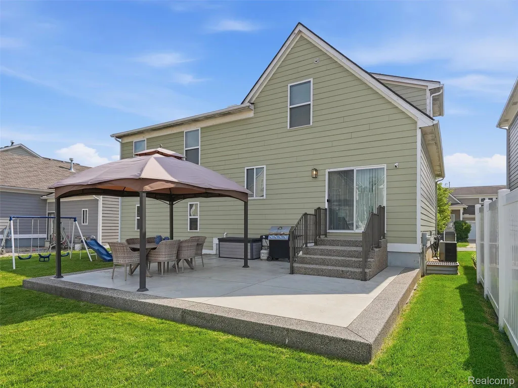 59119 E Brockton Street New Haven Village MI 48048