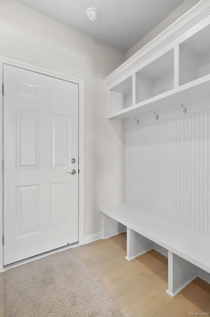 9046 Rhyan Road White Lake Charter Township MI 48386