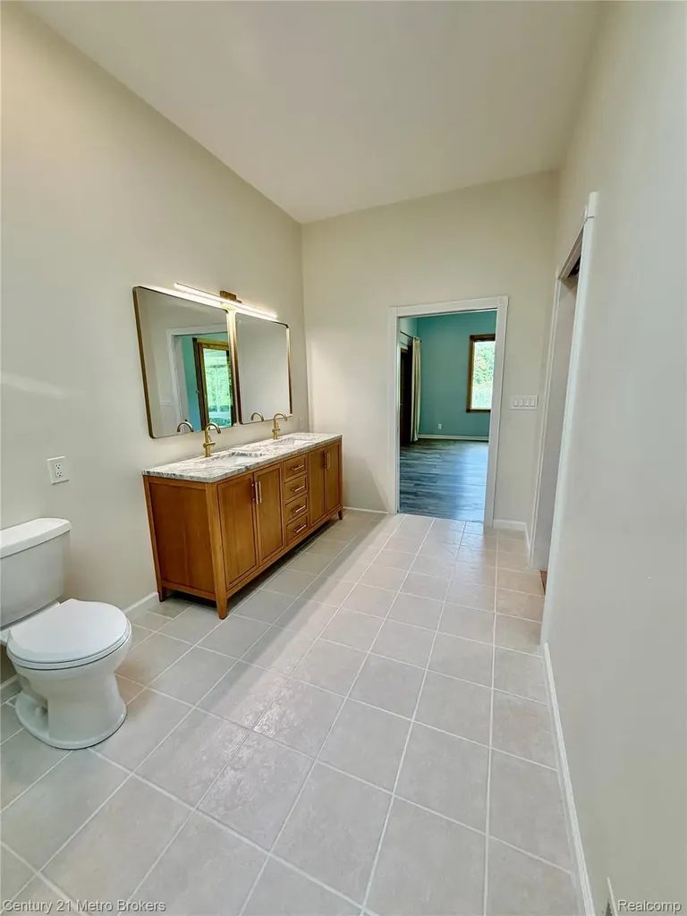 5484 Wakefield Road Grand Blanc Charter Township MI 48439