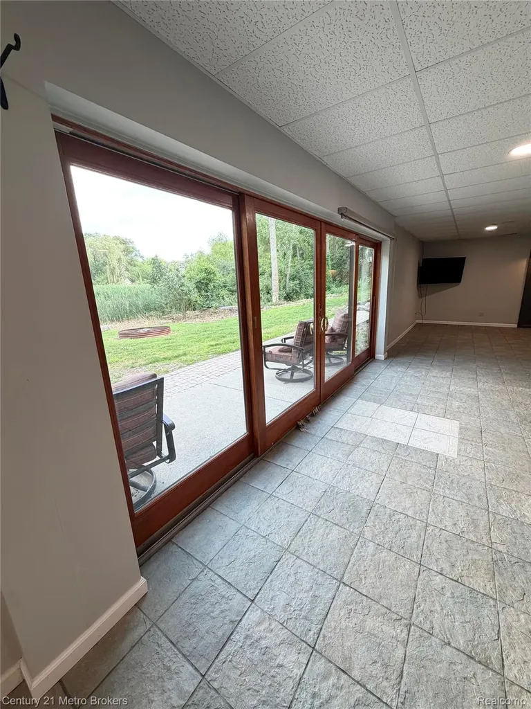 5484 Wakefield Road Grand Blanc Charter Township MI 48439