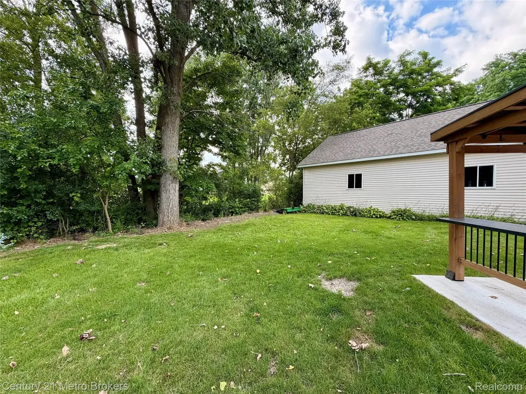 5484 Wakefield Road Grand Blanc Charter Township MI 48439