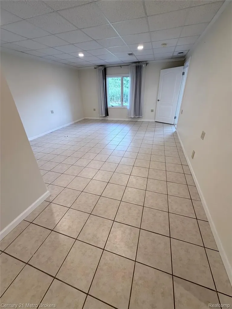 5484 Wakefield Road Grand Blanc Charter Township MI 48439