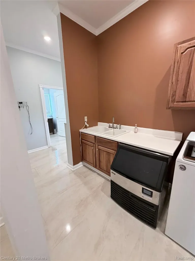 5484 Wakefield Road Grand Blanc Charter Township MI 48439