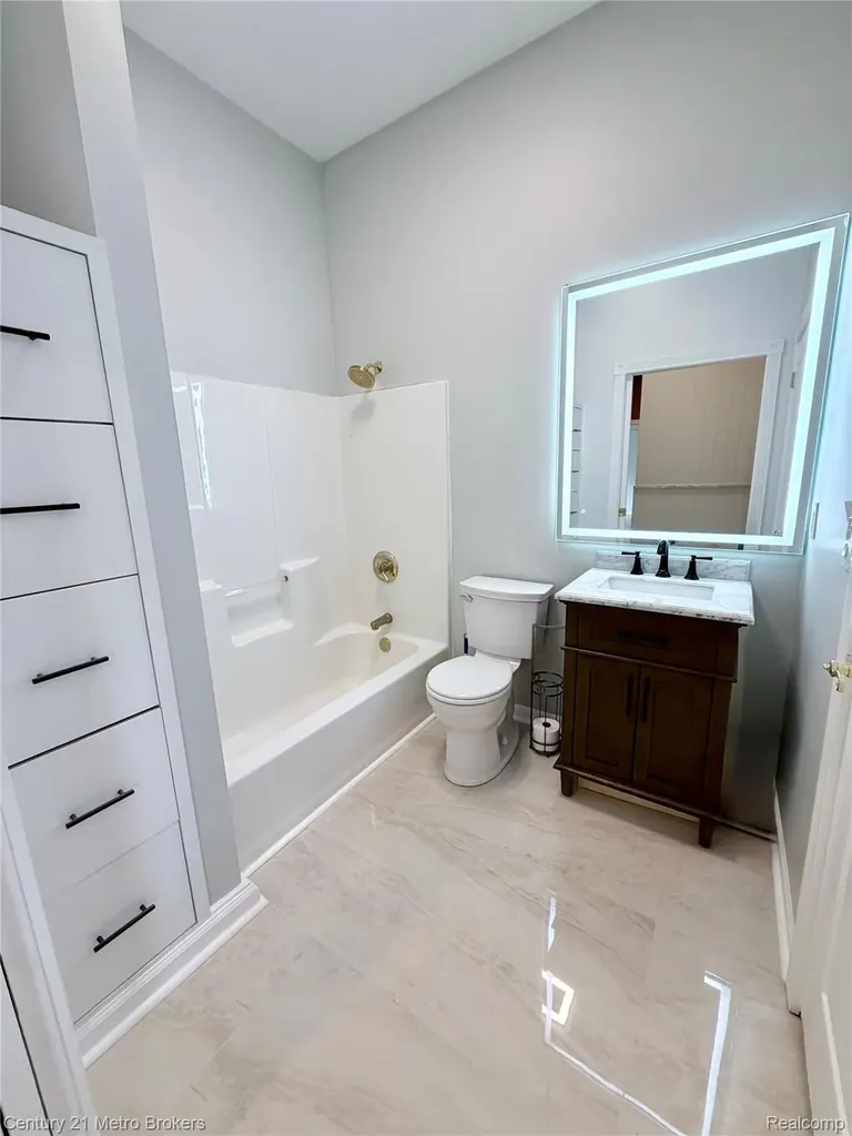 5484 Wakefield Road Grand Blanc Charter Township MI 48439