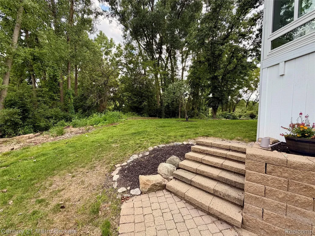 5484 Wakefield Road Grand Blanc Charter Township MI 48439