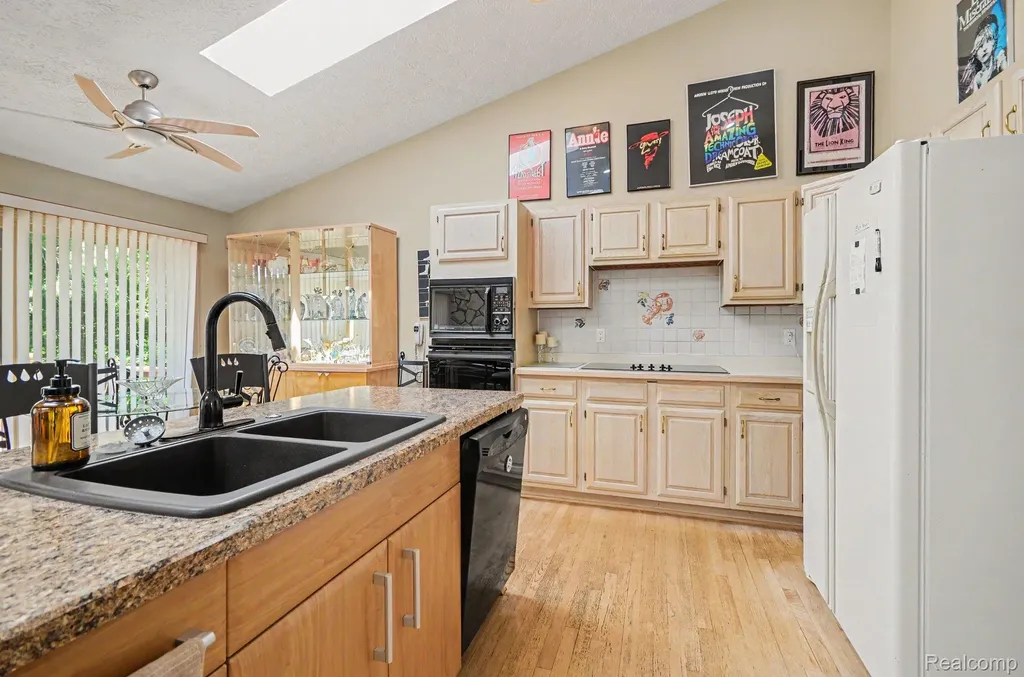 6638 Ridgeview Drive Independence Charter Township MI 48346