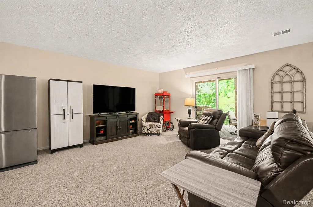6638 Ridgeview Drive Independence Charter Township MI 48346