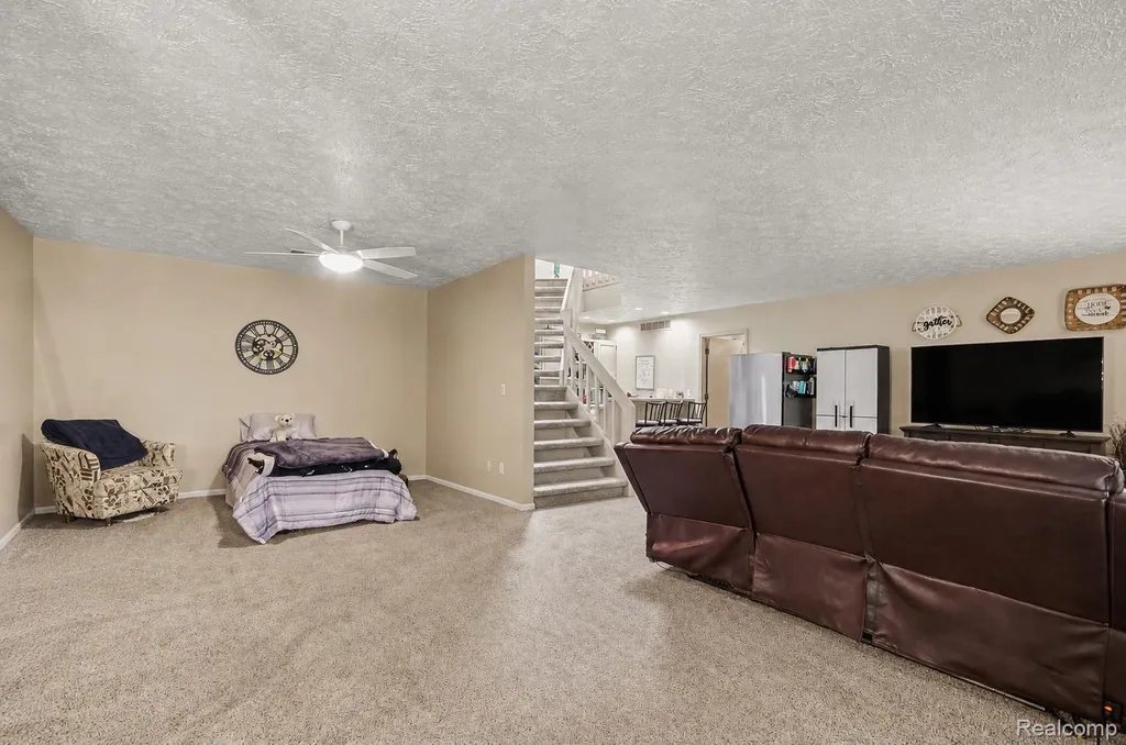 6638 Ridgeview Drive Independence Charter Township MI 48346
