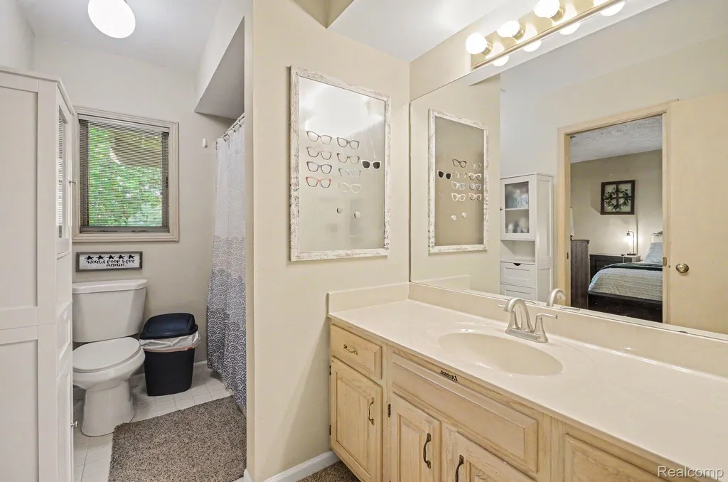 6638 Ridgeview Drive Independence Charter Township MI 48346