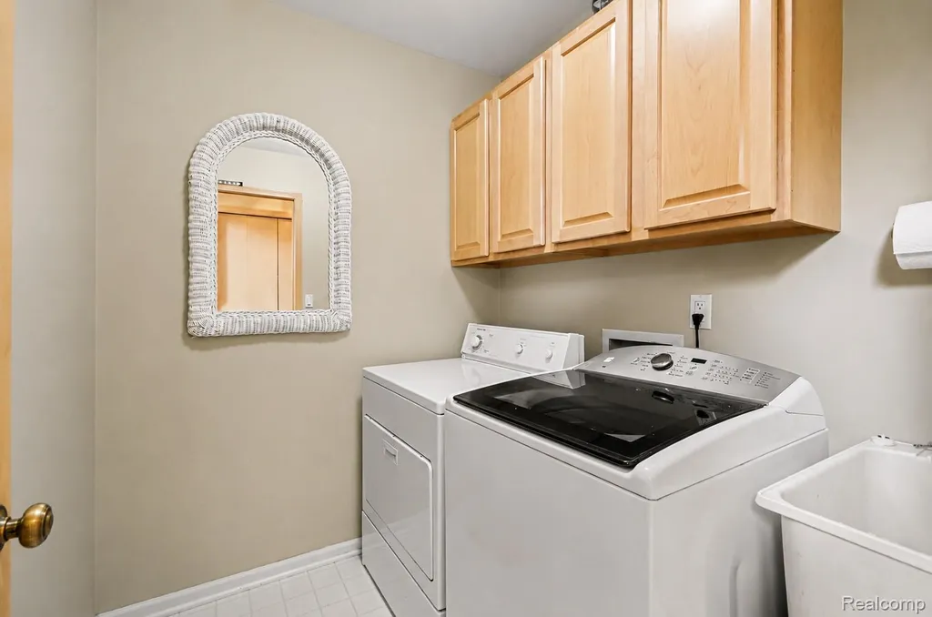 6638 Ridgeview Drive Independence Charter Township MI 48346