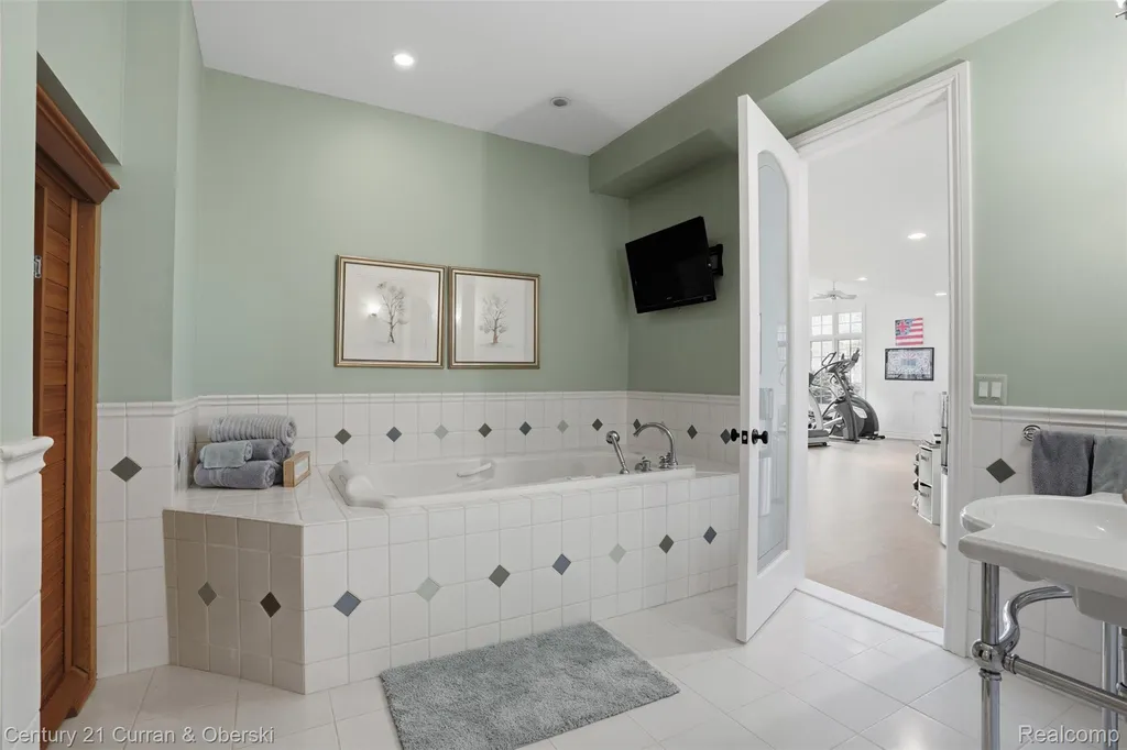11479 Clyde Road Hartland Township MI 48430
