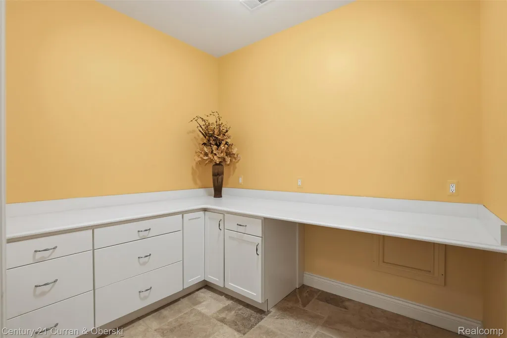 11479 Clyde Road Hartland Township MI 48430