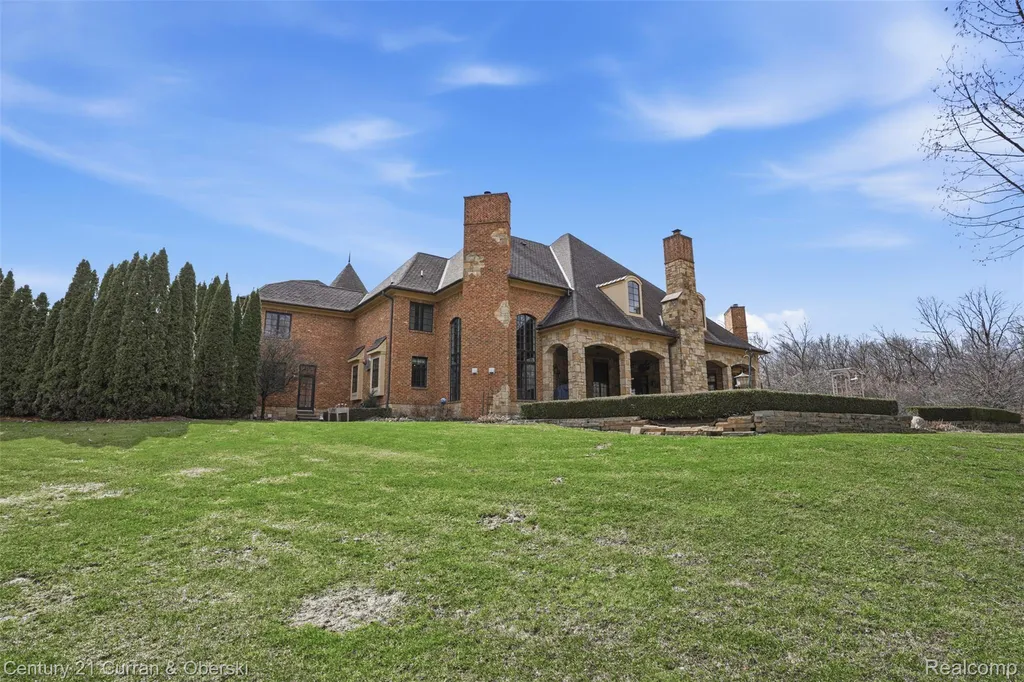 11479 Clyde Road Hartland Township MI 48430