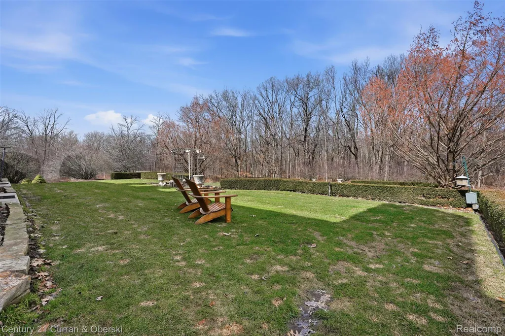 11479 Clyde Road Hartland Township MI 48430