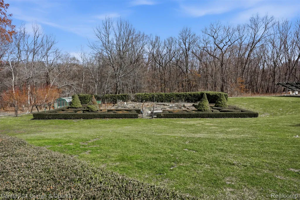 11479 Clyde Road Hartland Township MI 48430