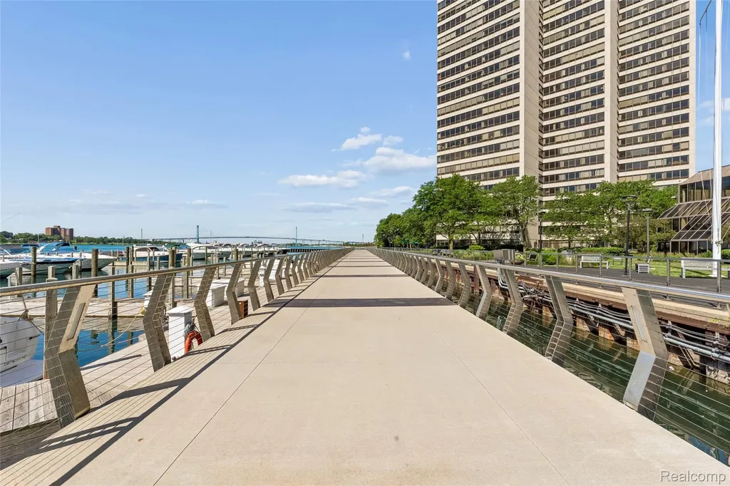 1001 W Jefferson Avenue Detroit City MI 48226