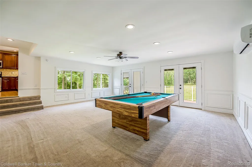 2992 Old Plank Road Milford Charter Township MI 48381