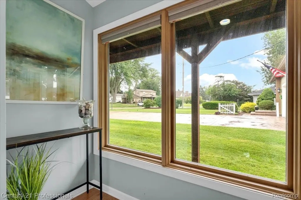 3680 Kingsway Drive Highland Charter Township MI 48356