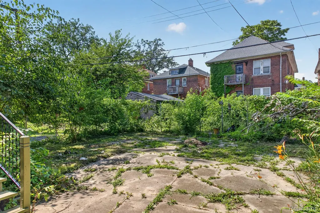 3000 Cortland Street Detroit City MI 48206