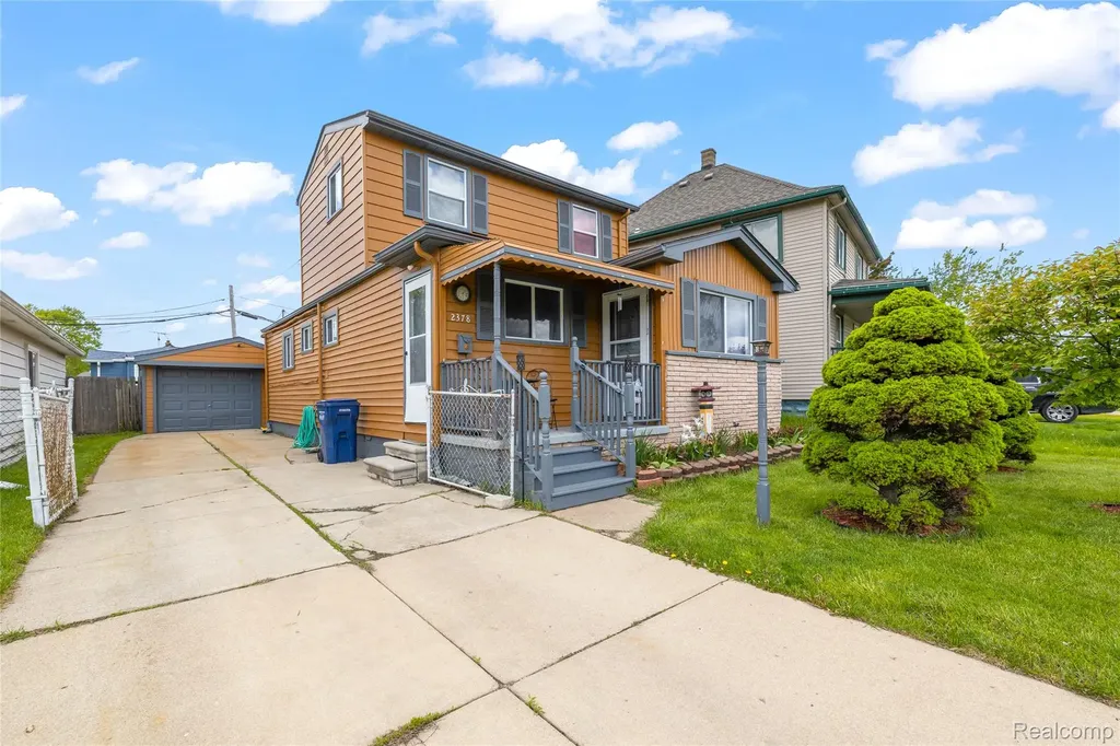 2378 River Drive Lincoln Park City MI 48146