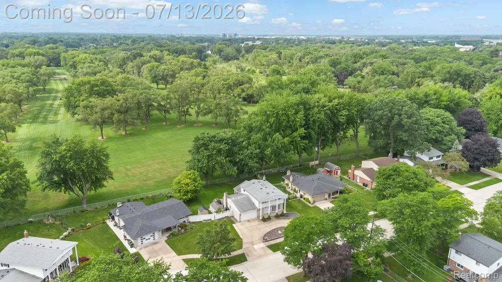 11280 Mandale Drive Sterling Heights City MI 48312