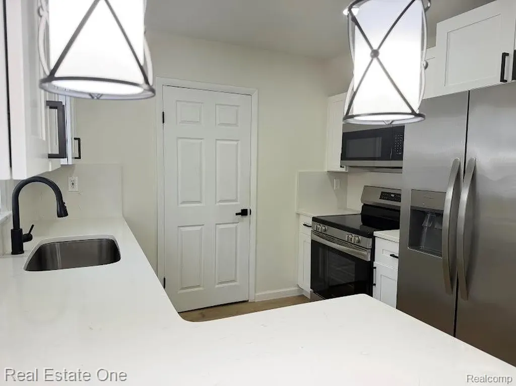 540 Camden Street Ferndale City MI 48220