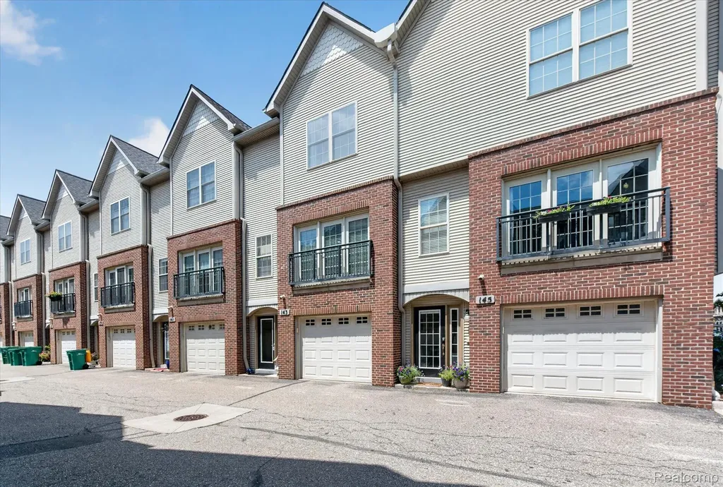 143 S 2nd Street Brighton City MI 48116