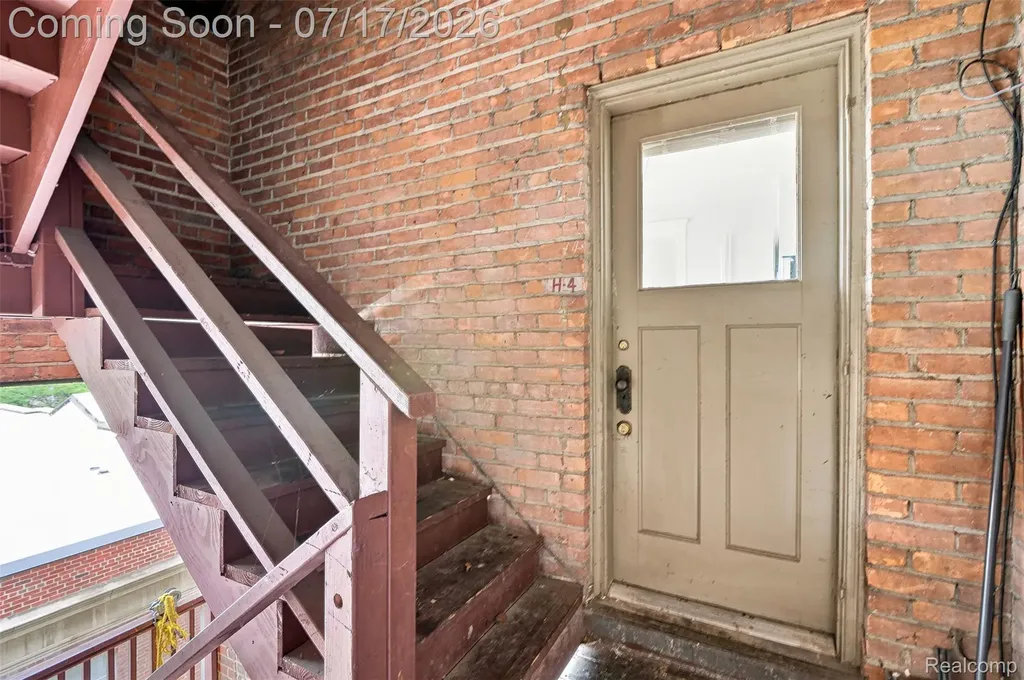7409 2nd Avenue Detroit City MI 48202
