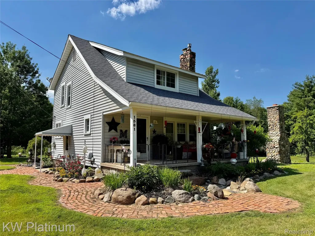 1581 Emerson Road Wales Township MI 48027