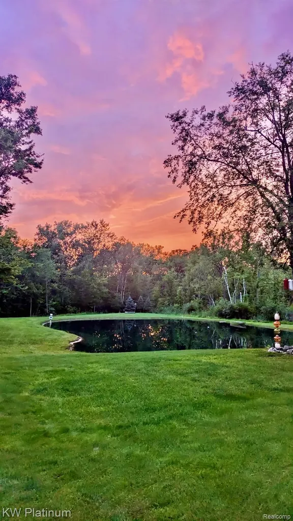 1581 Emerson Road Wales Township MI 48027
