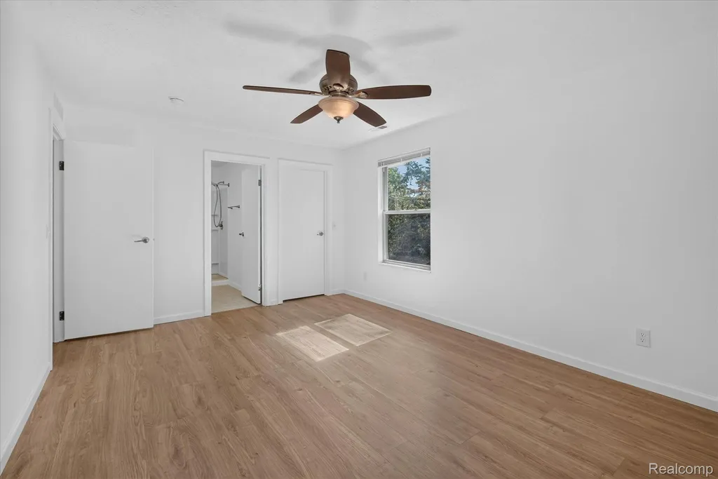 61165 Greenwood Drive South Lyon City MI 48178