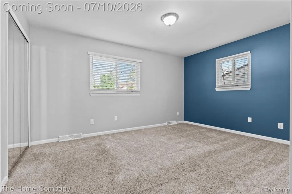 33413 Louise Avenue Clinton Charter Township MI 48035