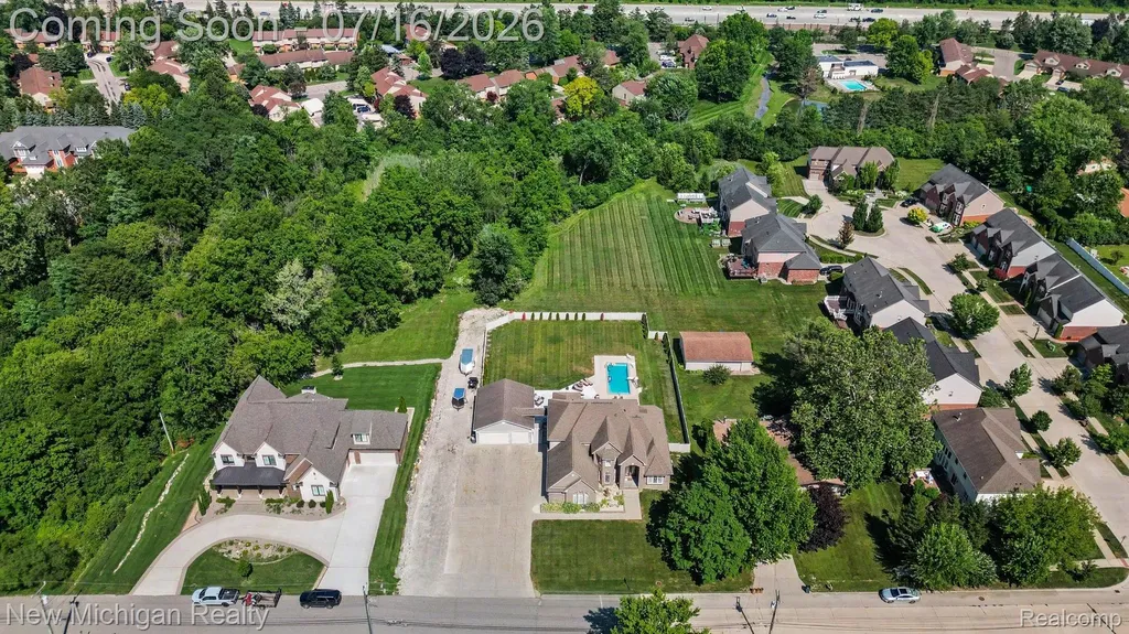 3812 Finch Drive Troy City MI 48084