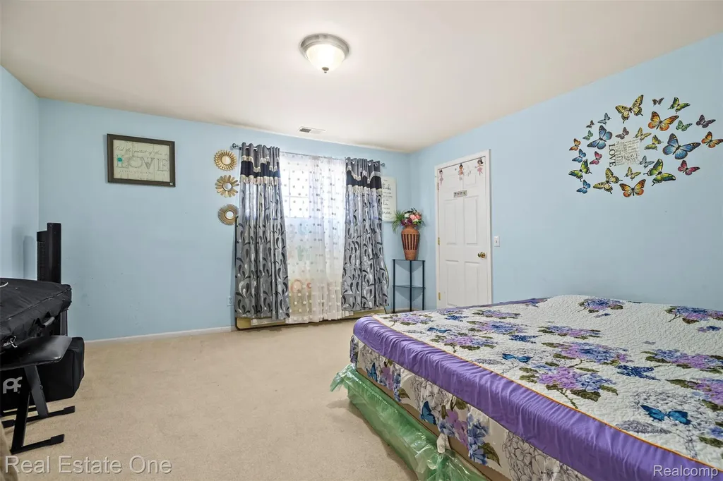21628 Majestic Drive Brownstown Charter Township MI 48183